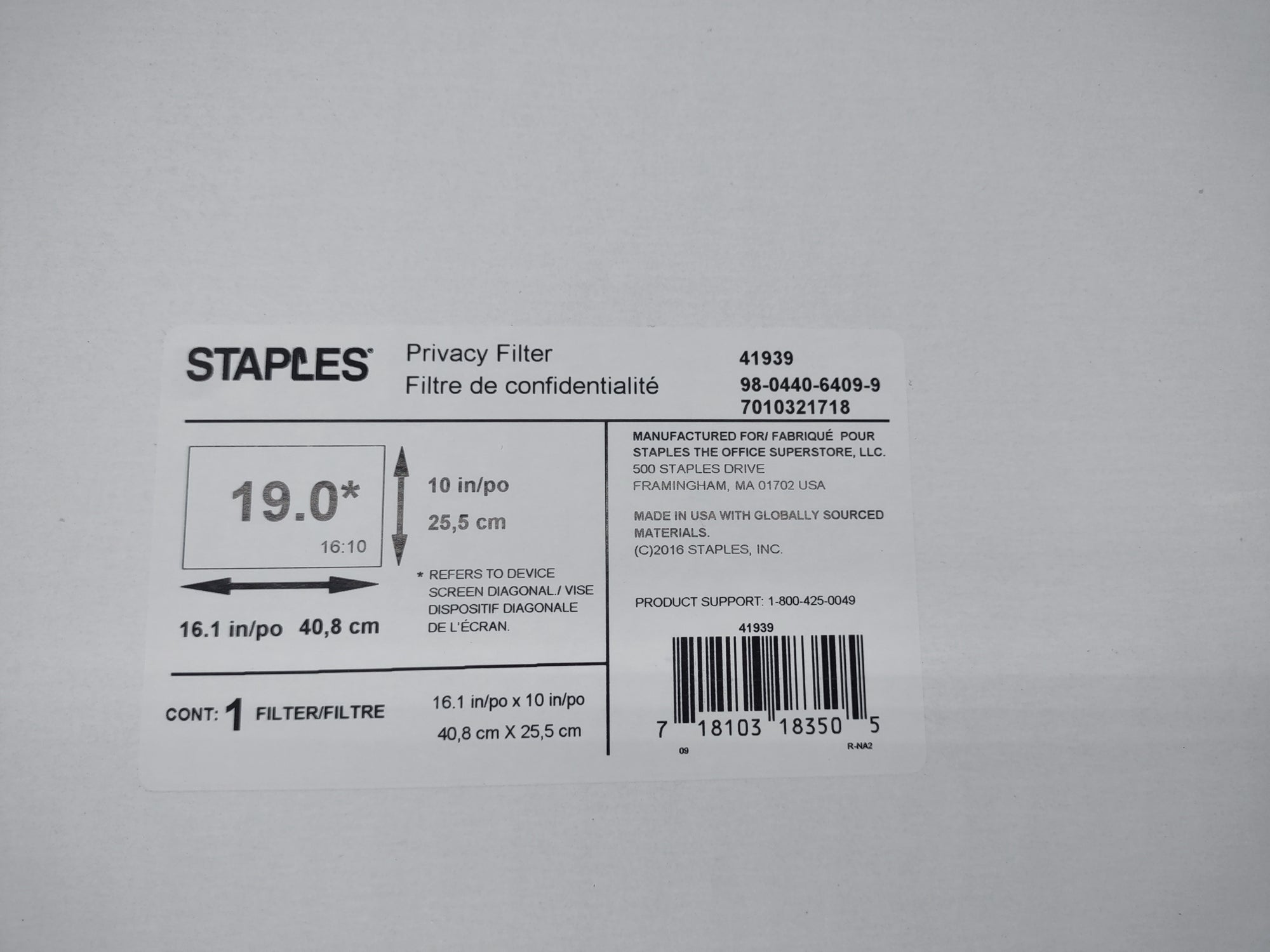 Staples Privacy Filter for 19" Widescreen Monitor, 16:10 Aspect Ratio-Express Your Love Gifts