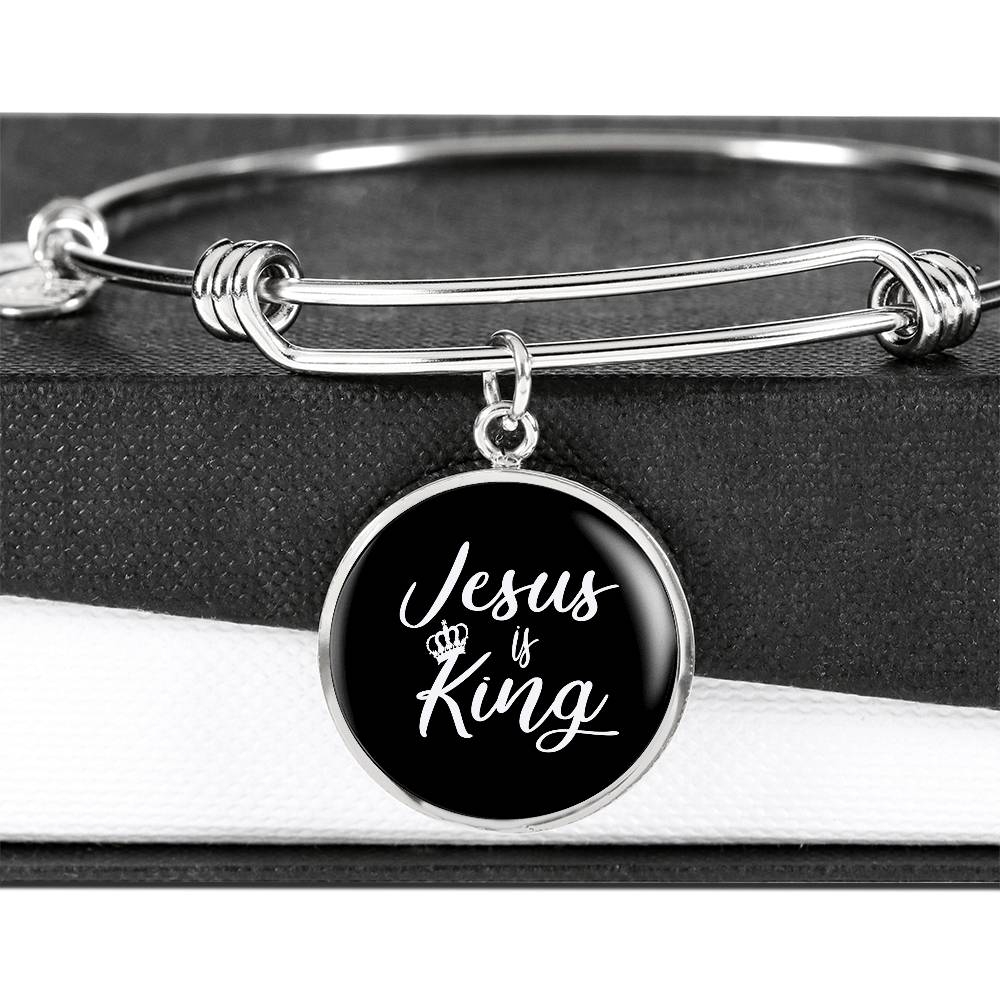 Jesus is King Matthew 28:18 Bracelet Stainless Steel or 18k Gold Circle Bangle-Express Your Love Gifts