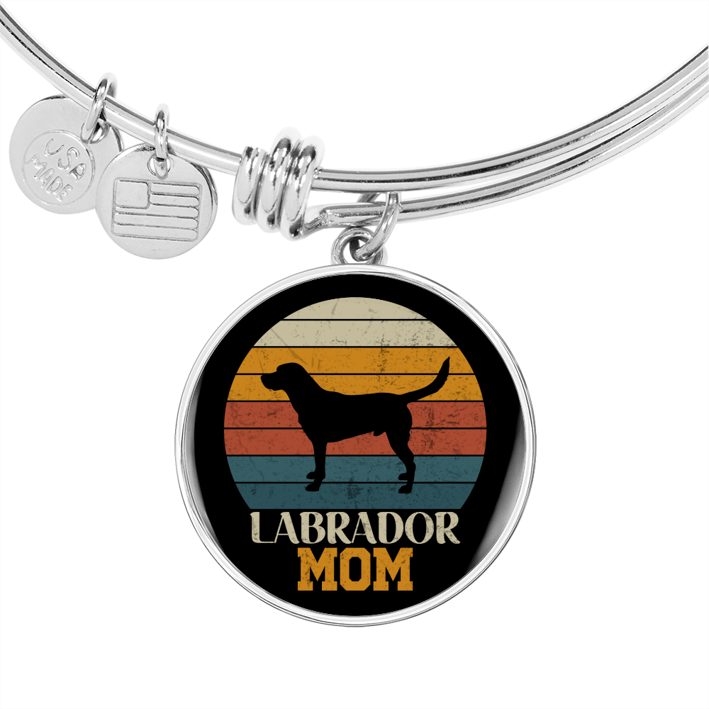 Black Labrador Mom Bracelet Stainless Steel or 18k Gold Circle Bangle-Express Your Love Gifts