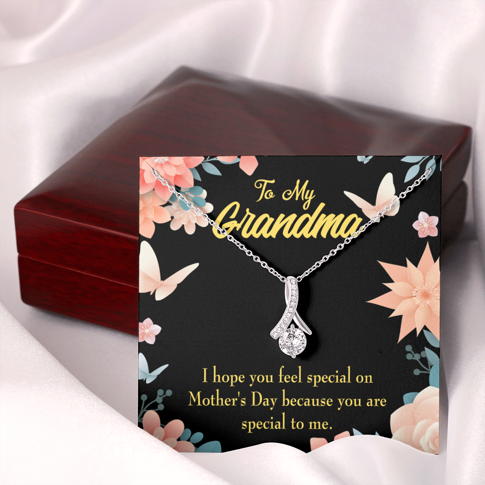 To My Grandmother Grandma Special Alluring Ribbon Necklace Message Card-Express Your Love Gifts