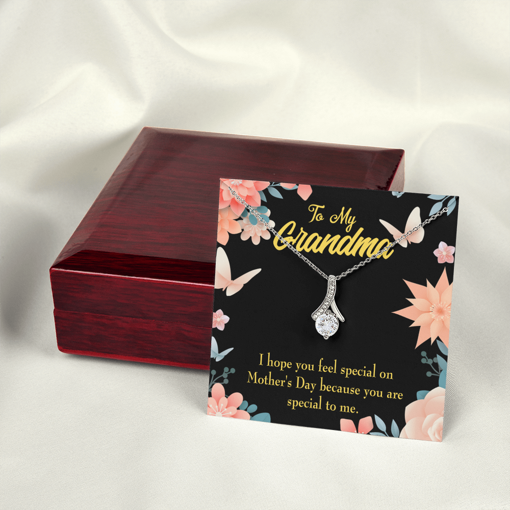 To My Grandmother Grandma Special Alluring Ribbon Necklace Message Card-Express Your Love Gifts