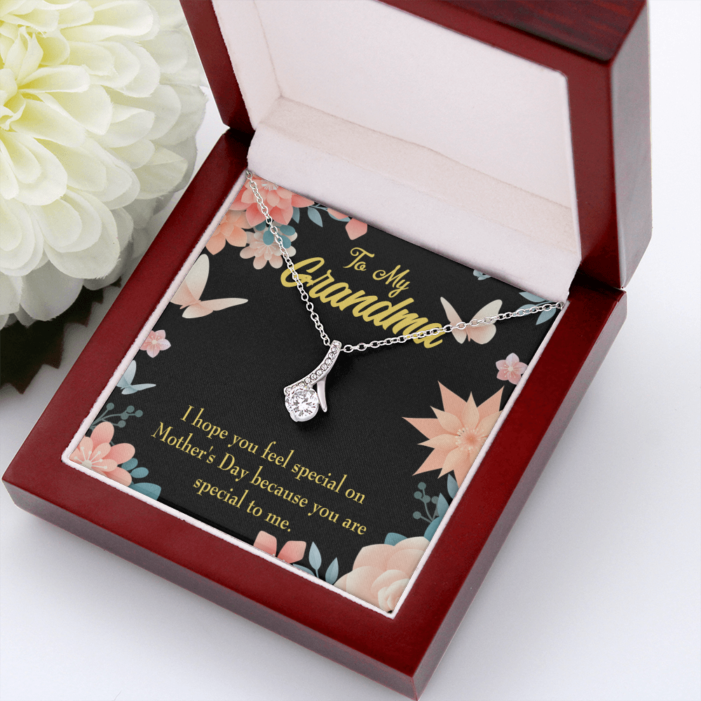 To My Grandmother Grandma Special Alluring Ribbon Necklace Message Card-Express Your Love Gifts