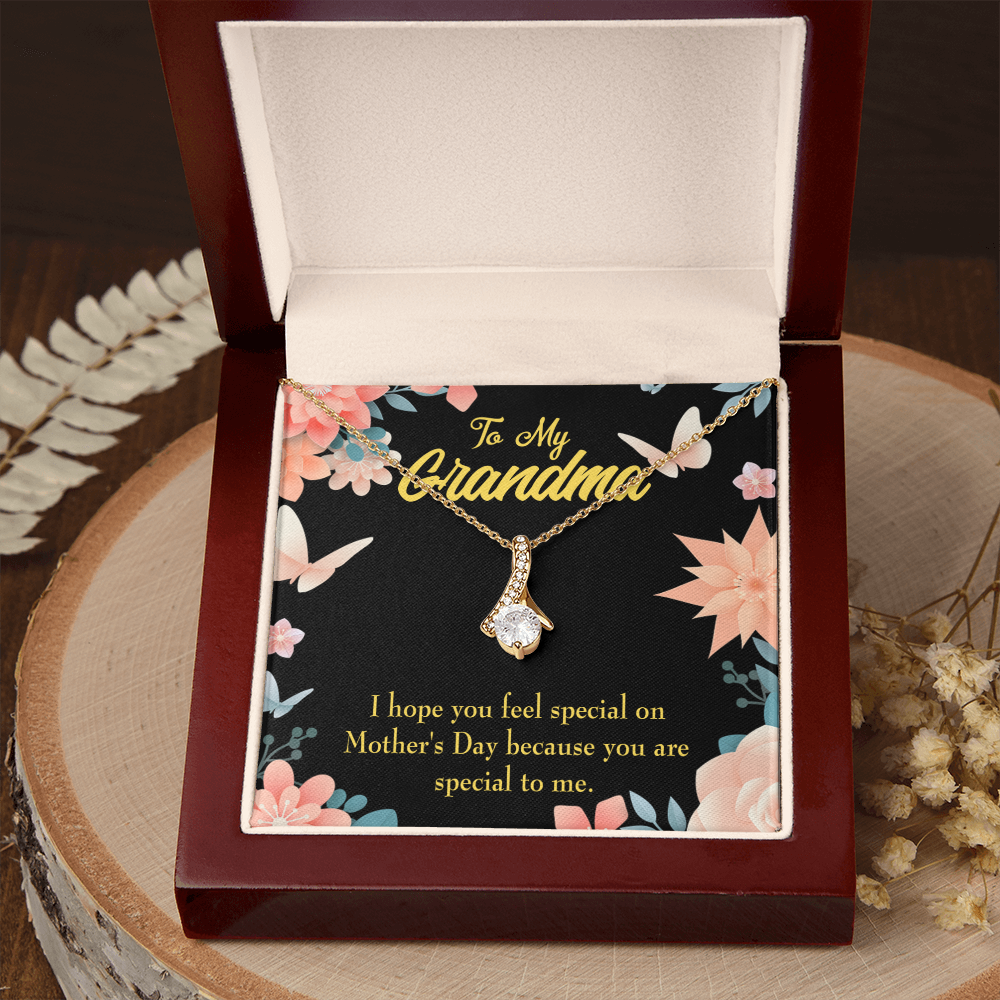 To My Grandmother Grandma Special Alluring Ribbon Necklace Message Card-Express Your Love Gifts