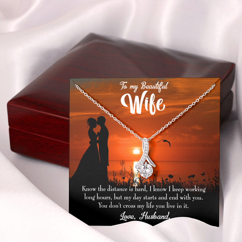 To My Wife Knowing the Distance Alluring Ribbon Necklace Message Card-Express Your Love Gifts