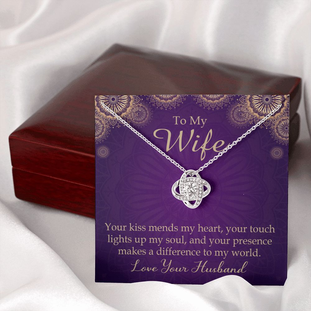 To My Wife Your Kiss Mends My Heart Infinity Knot Necklace Message Card-Express Your Love Gifts