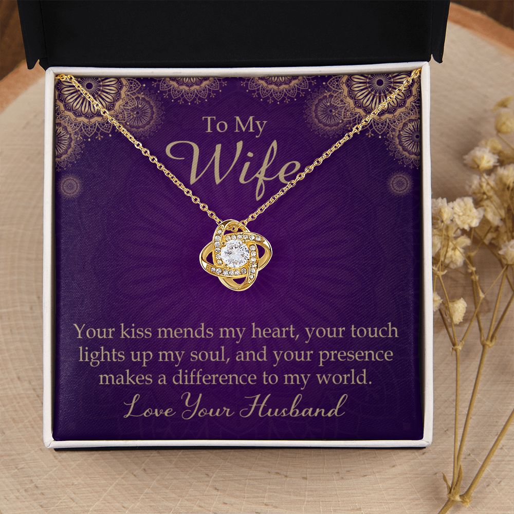 To My Wife Your Kiss Mends My Heart Infinity Knot Necklace Message Card-Express Your Love Gifts