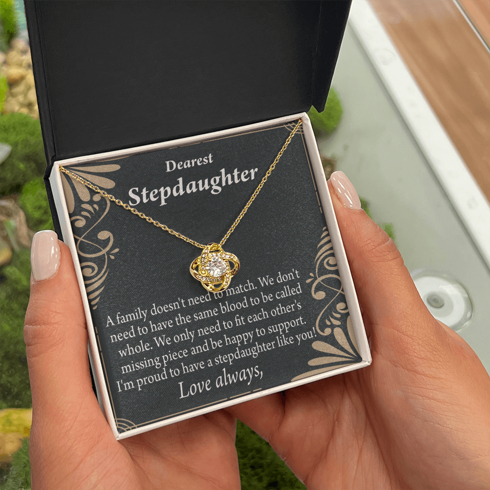 To Stepdaughter Family Reminder Infinity Knot Necklace Message Card-Express Your Love Gifts